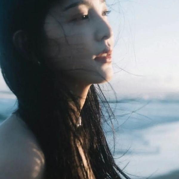 暴君倾国记